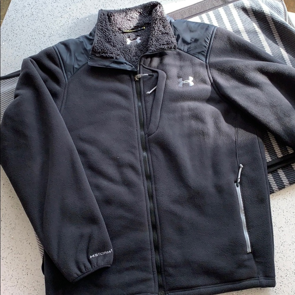 Fleece Under Armour jacket